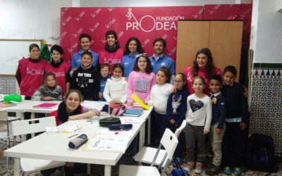 VOLUNTARIOS DE LA CAIXA COLABORAN CON PRODEAN