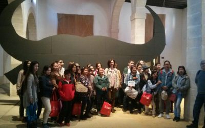 INTEGRANDO EN NUESTRA CULTURA A LAS MUJERES INMIGRANTES