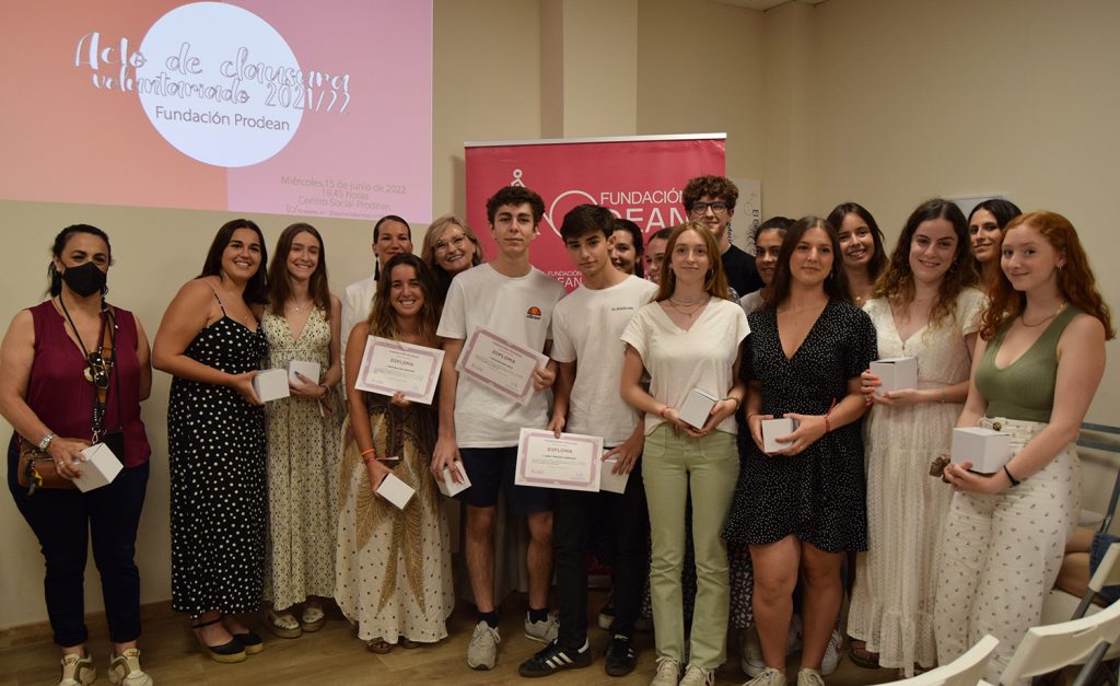 Fin de curso 2021/22 Fundación Prodean voluntarios Centro Social Prodean solidaridad Sevilla acción social