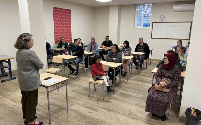 Charla de padres en el Centro Social “AUTOCONTROL EN LA ADOLESCENCIA”