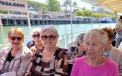 Paseo en catamarán por el río Guadalquivir