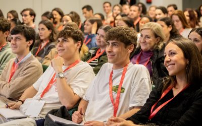 Menos pantallas, más propósito: El éxito de la primera jornada Algoritmo Z con Luis Gutiérrez Rojas